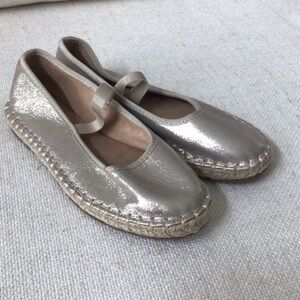Cat & Jack Shimmering Silver Espadrilles Girl size 2